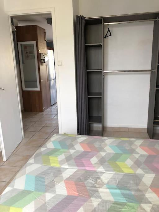Appartement Balcon, Place De Parking, Centre Ville วาลองซ์ ภายนอก รูปภาพ